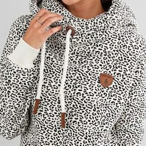 Iso wanakome cheetah carol